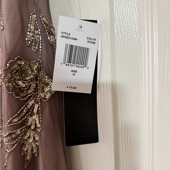 NWT Papell Boutique Womens Short Sleeve Beaded Evening Gown - Stone - Picture 7 of 16